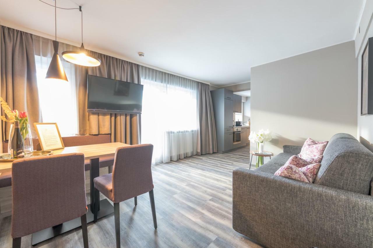 Hotel apartamentowy Lakeside Seefeld *